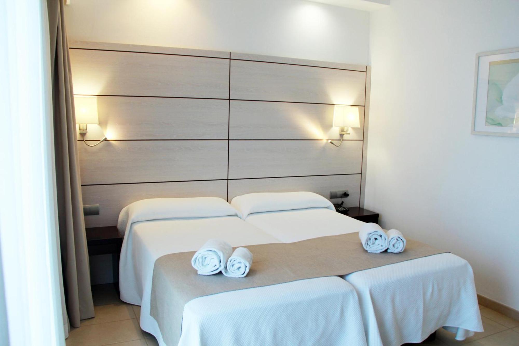 Hotel Puchet Ibiza San Antonio  Exterior photo