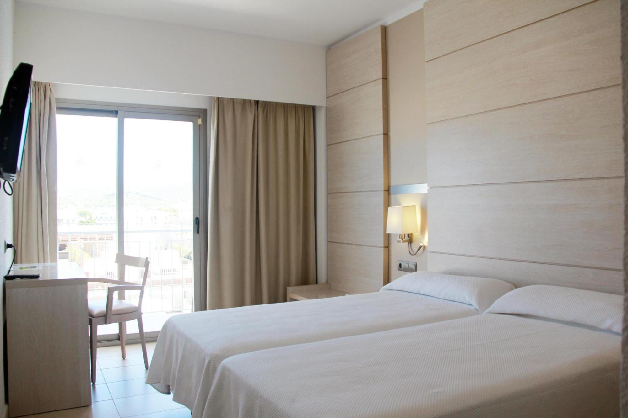 Hotel Puchet Ibiza San Antonio  Exterior photo