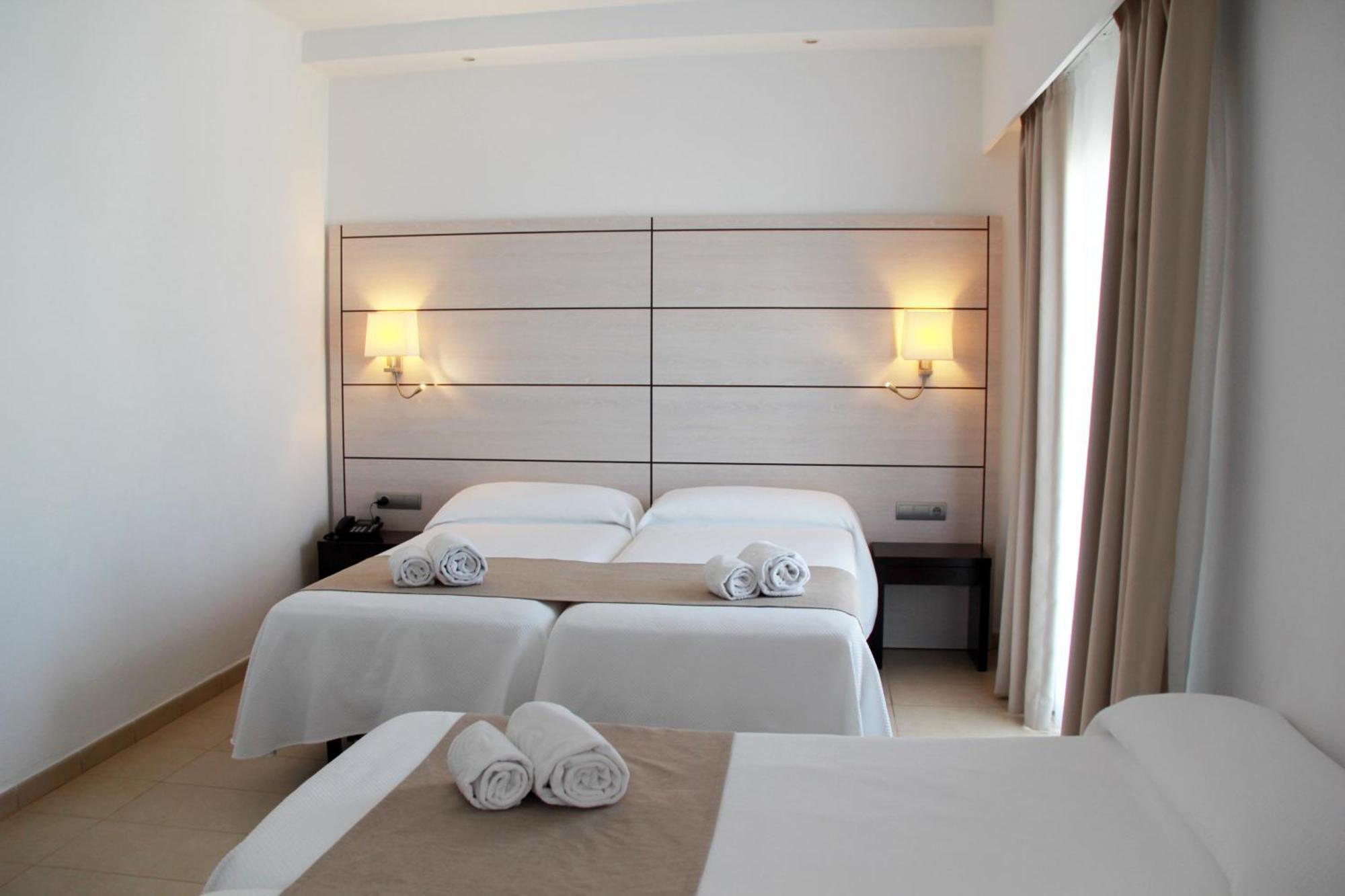 Hotel Puchet Ibiza San Antonio  Exterior photo